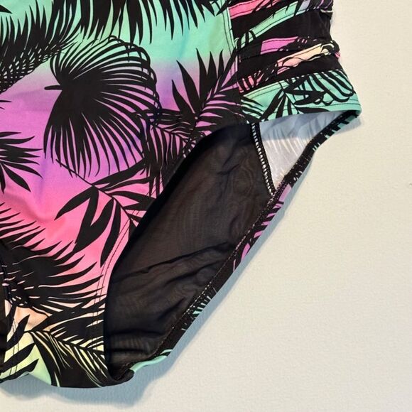 Torrid High-Rise Lattice Side Swim Bottom Palm Print 1X - Picture 14 of 16